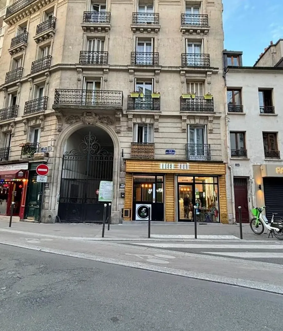 Appartement Haussmanien Paris Apartment
